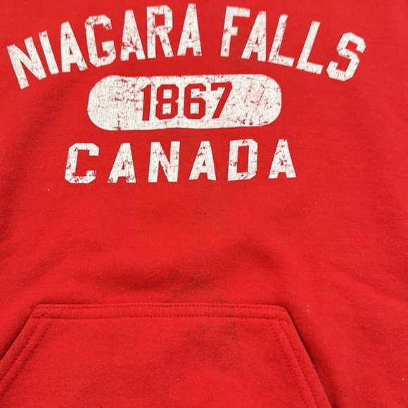 Dubwear Clothing Co. Authentic athletic -small red Niagara Canada pullover - Picture 4 of 5